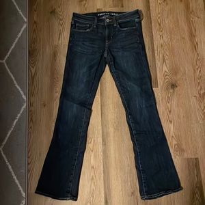 American Eagle Size 6 Skinny Kick Jeans